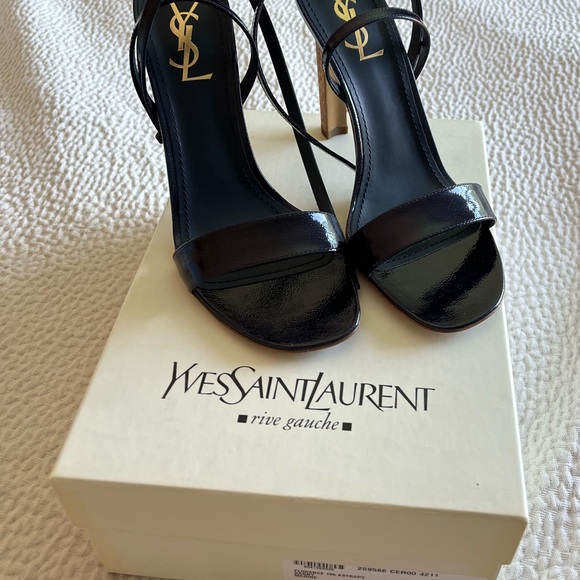 Brand New Authentic YSL heels.  Size 40.5 - Picture 2 of 8